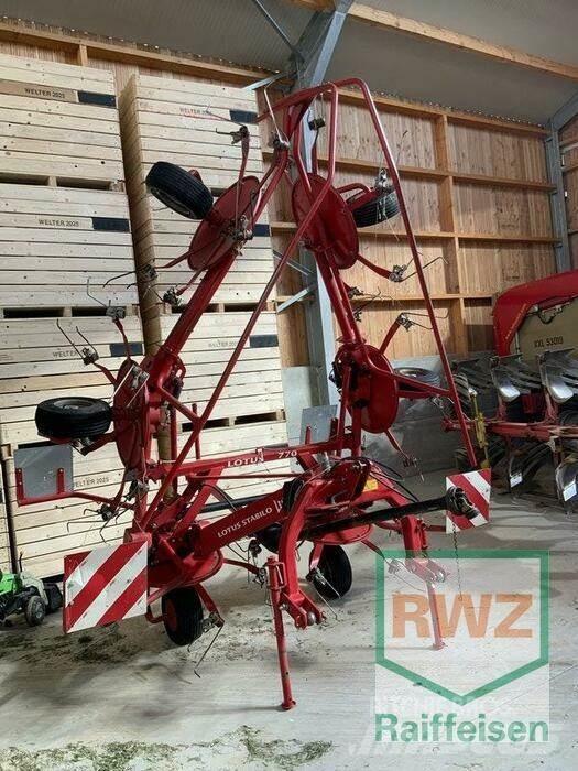 Lely Lotus 770 Гребла и сенообръщачки