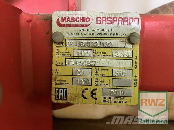 Maschio Tempo 1200-18m Прикачни пръскачки
