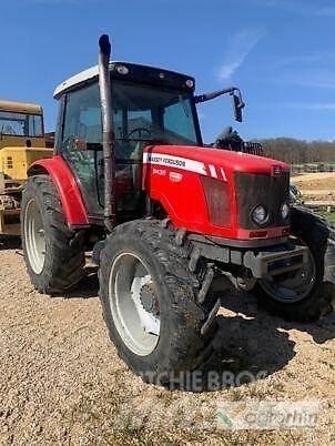 Massey Ferguson 5435 Трактори