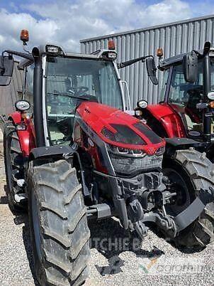 Massey Ferguson 5S115 Трактори