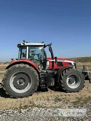 Massey Ferguson 7S210 Трактори