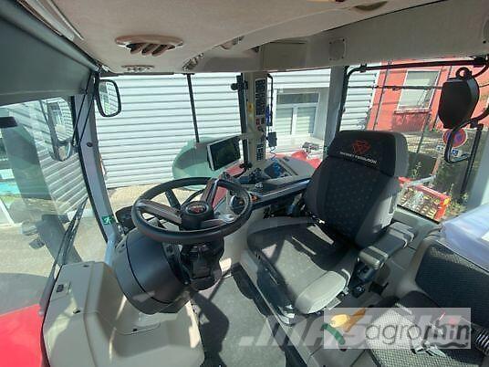 Massey Ferguson 7S210 Трактори