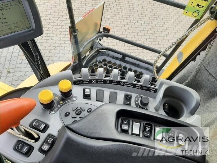 New Holland CR 960 Комбайни