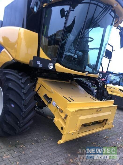 New Holland CX 5.80 Комбайни