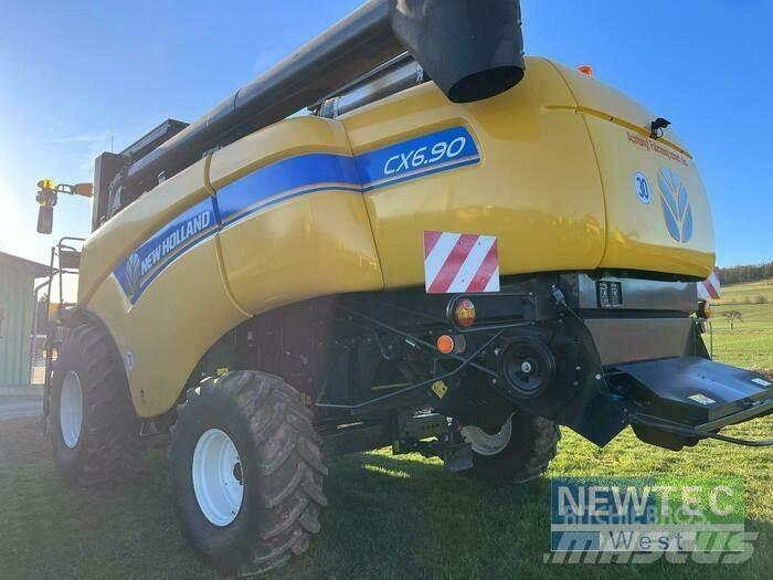 New Holland CX 6.90 Комбайни