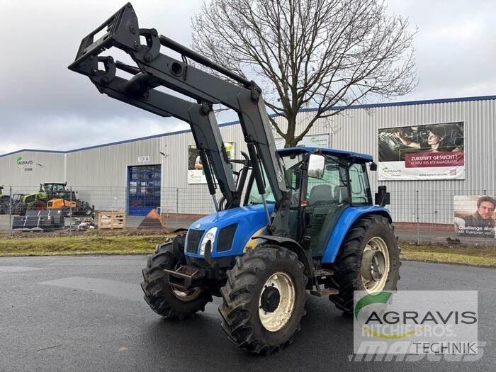New Holland TLA 100 Трактори