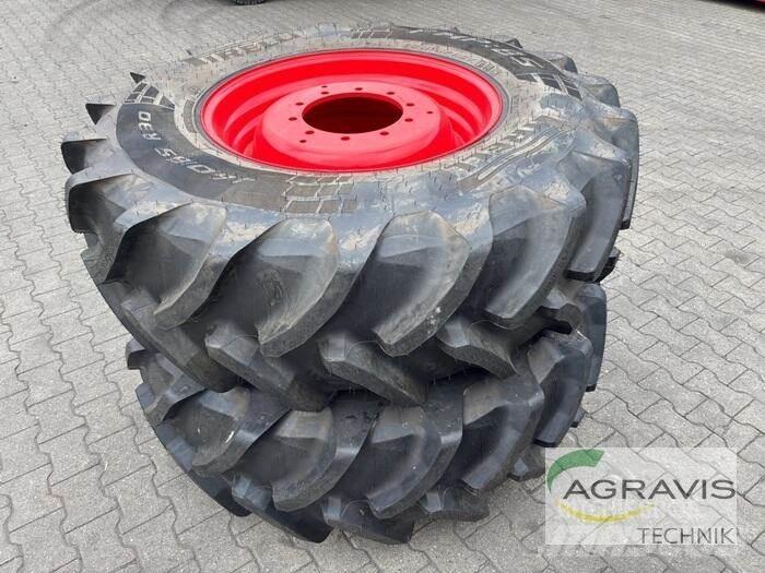 Pirelli KR 460/85R30 Колелета/Гуми