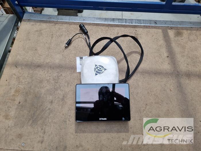 Trimble GFX-750 Други машини за животновъдство и аксесоари