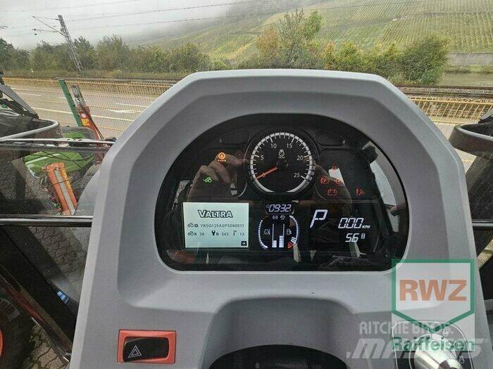 Valtra G125 EA Трактори
