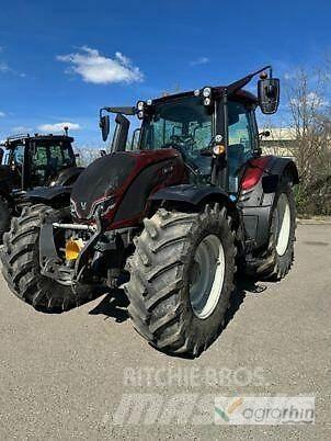 Valtra N175 Direct Трактори