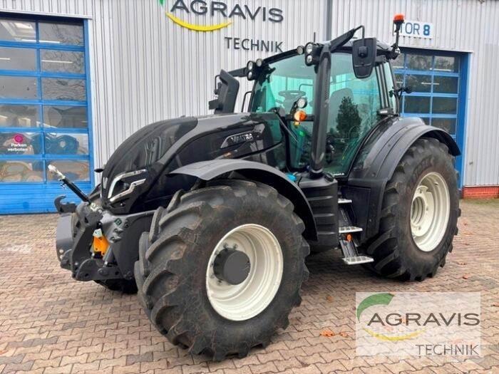 Valtra T 235 D 2A1 Трактори