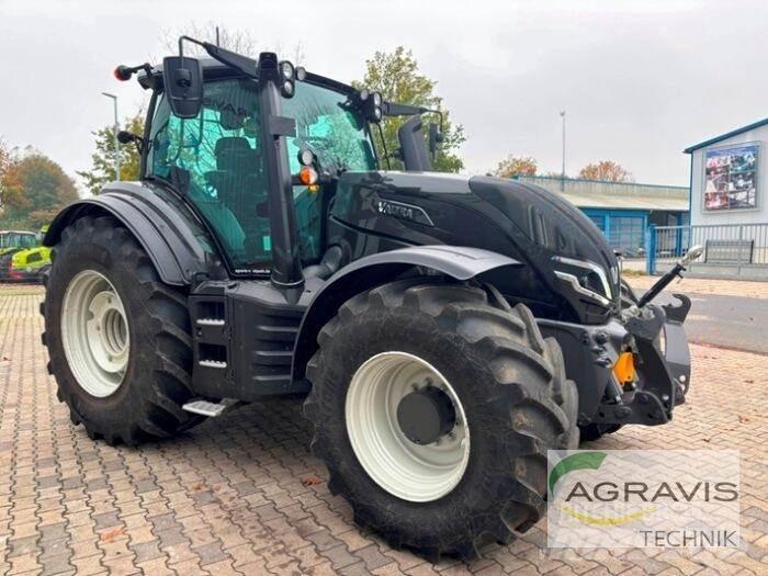 Valtra T 235 D 2A1 Трактори