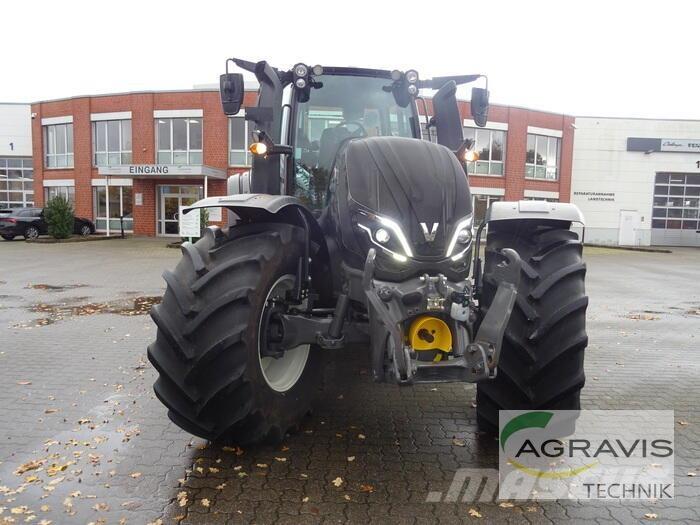 Valtra T 235 D 2A1 Трактори