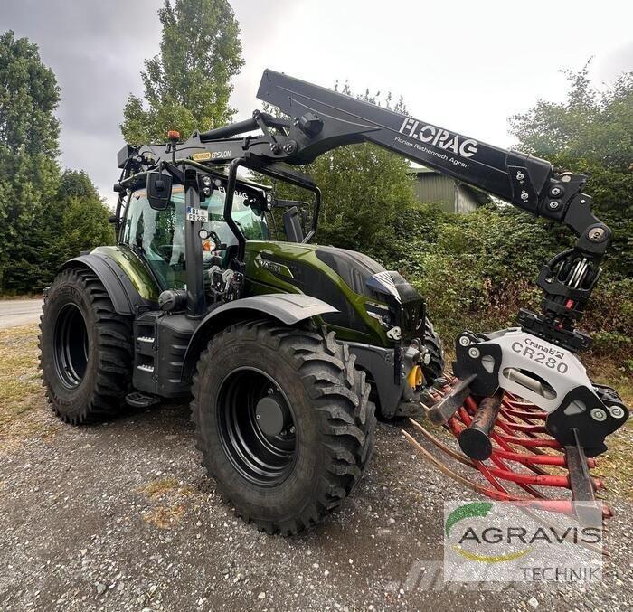 Valtra T 235 D 2A1 Трактори
