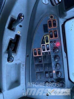 Valtra T172 HITECH Трактори
