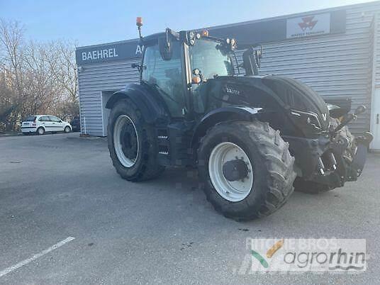 Valtra T254V Трактори