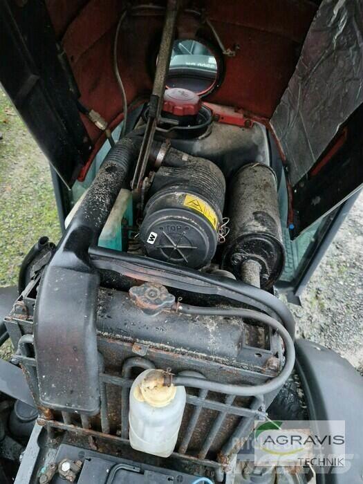 Yanmar EF 235H Компактни трактори