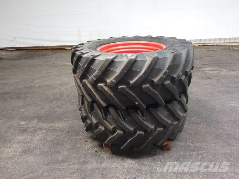 BKT 540 / 65 R30 Колелета/Гуми