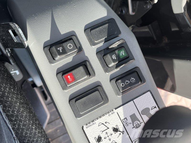 Bobcat E88 Колесни екскаватори