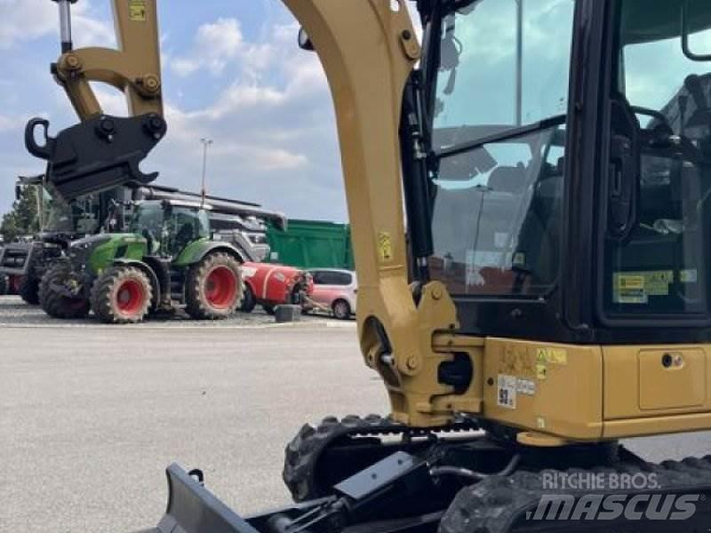 CAT 301.8-05A Мини екскаватори < 7 т
