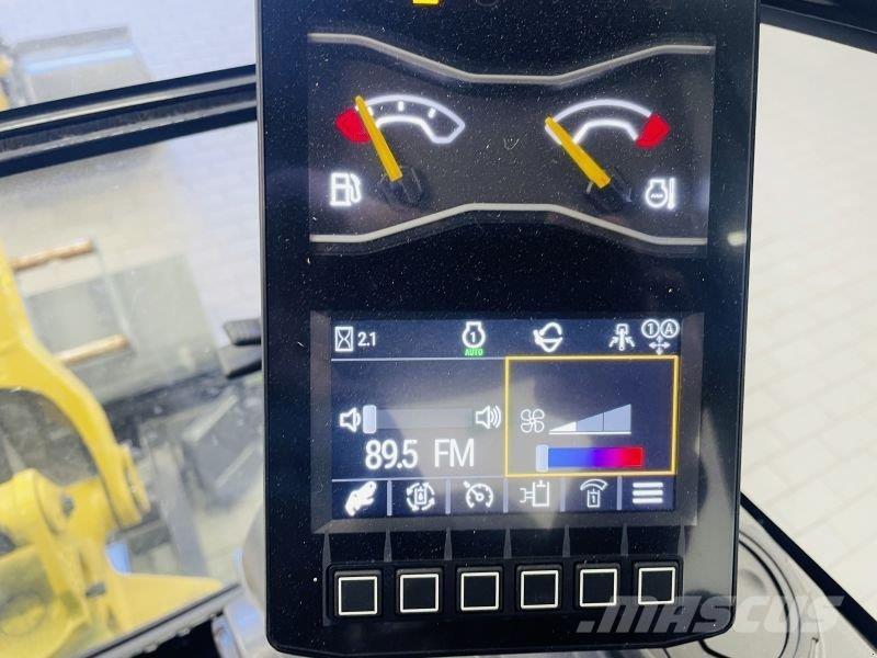 CAT 301.8-05A Колесни екскаватори