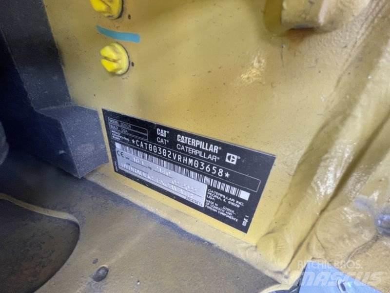 CAT 302CR-05A Мини екскаватори < 7 т