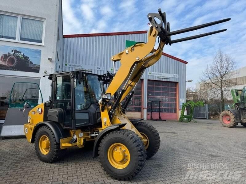 CAT 906-14 Колесни товарачи