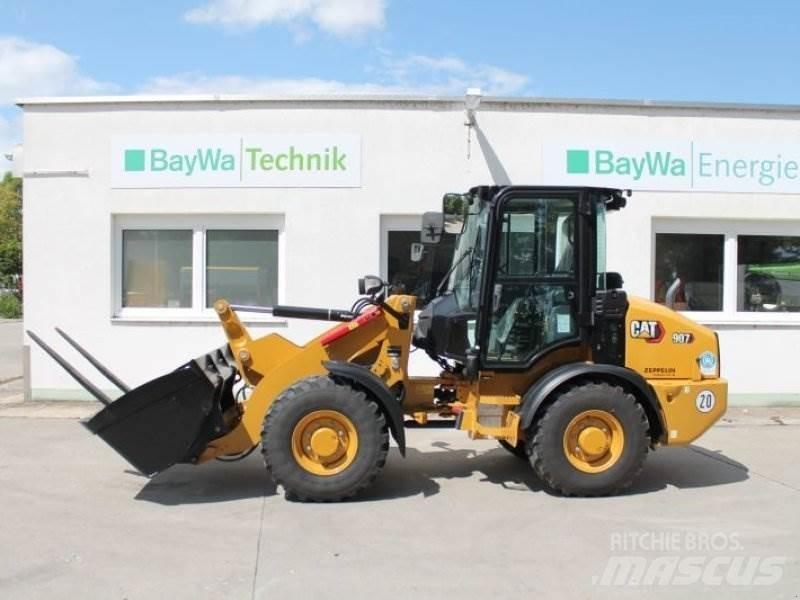 CAT 907 Колесни товарачи