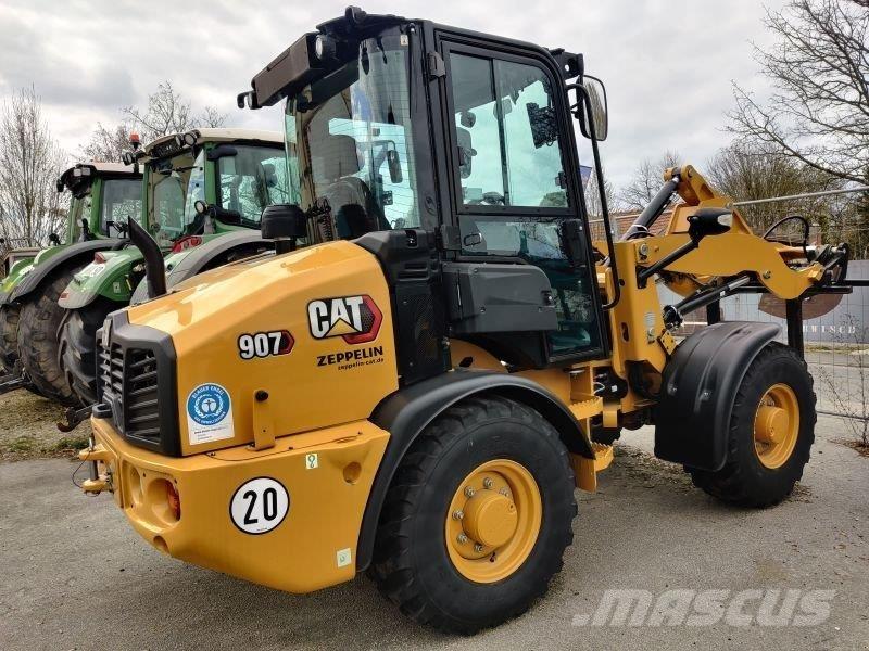 CAT 907 Колесни товарачи