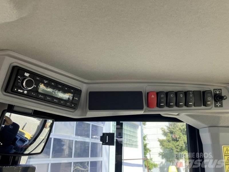 CAT 908-14A Колесни товарачи