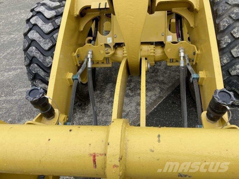 CAT 914-14A Колесни товарачи