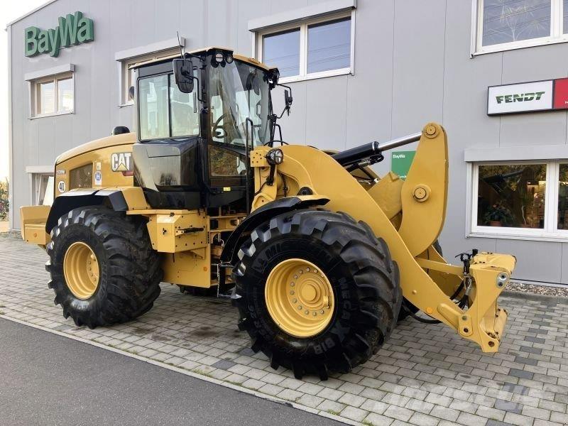 CAT 938M Колесни товарачи