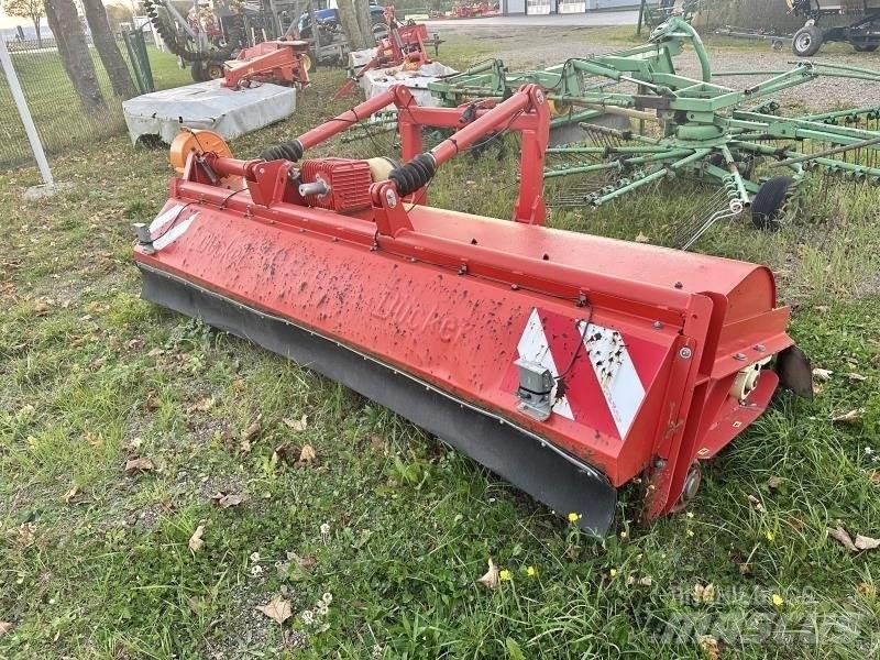 Dücker UM 30 Обръщачи за компост
