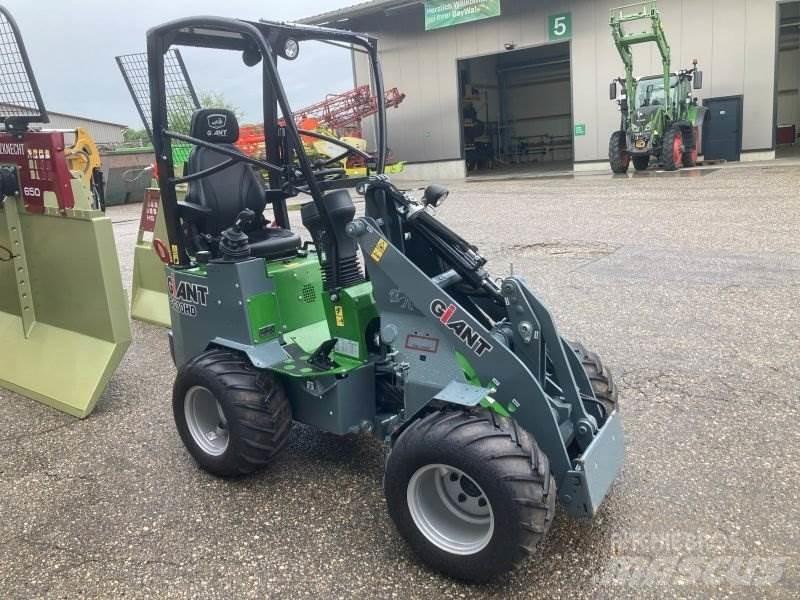 GiANT G1200 Мини товарачи
