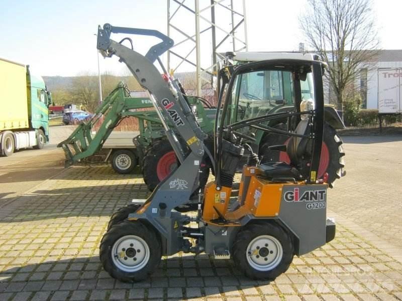 GiANT G1200 Мини товарачи
