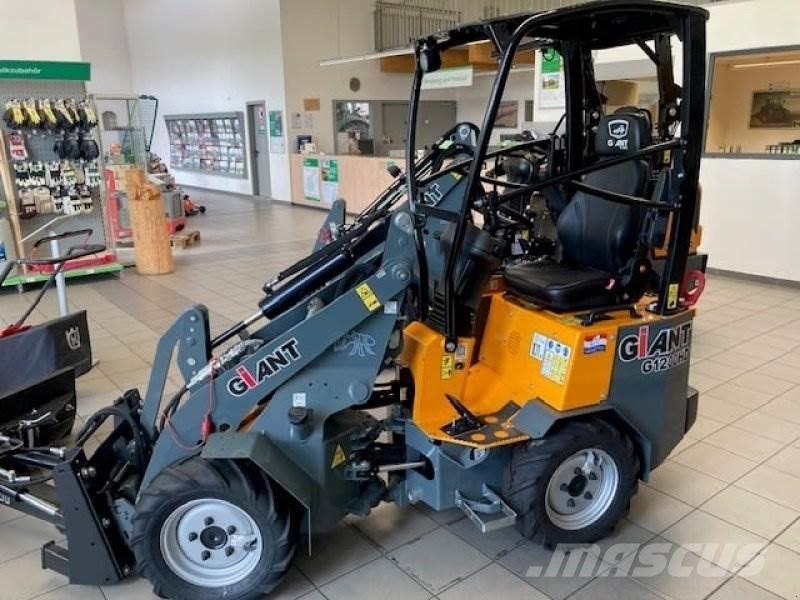 GiANT G1200 Мини товарачи
