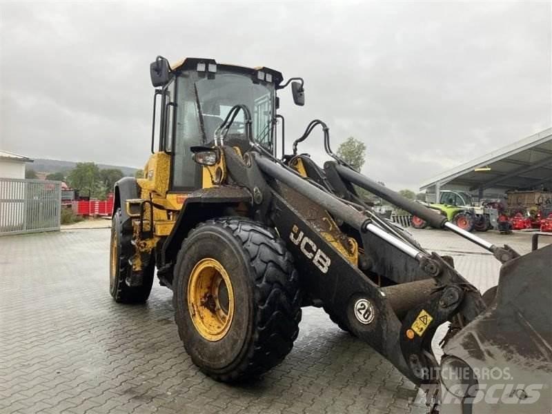 JCB 437 S5 HT Колесни товарачи