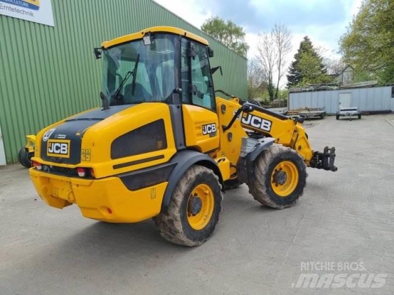 JCB TM 220 Колесни товарачи