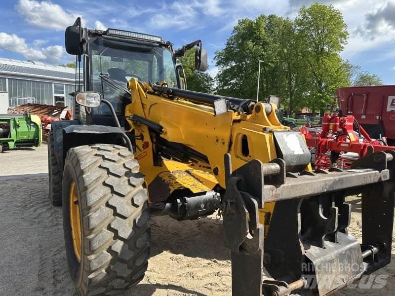 JCB TM 320 S Колесни товарачи