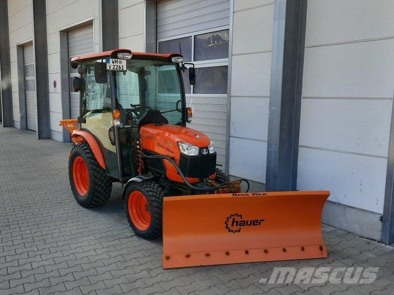 Kubota B2231 Компактни трактори