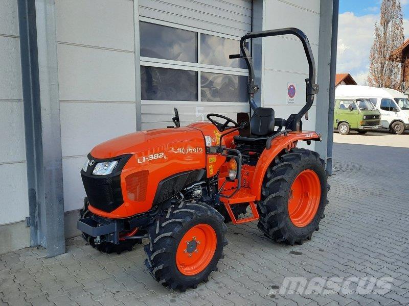 Kubota L1-382 Компактни трактори