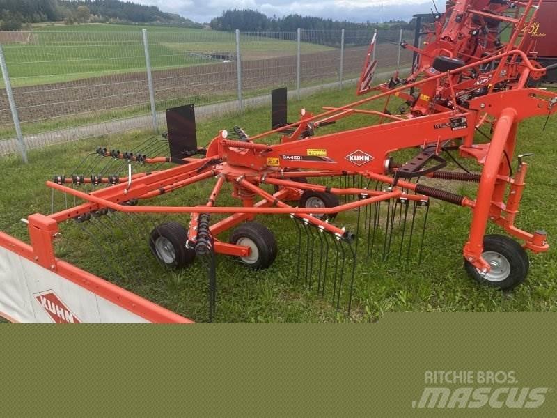 Kuhn GA 4201 Уиндроуърс/Косачки за сено и др.
