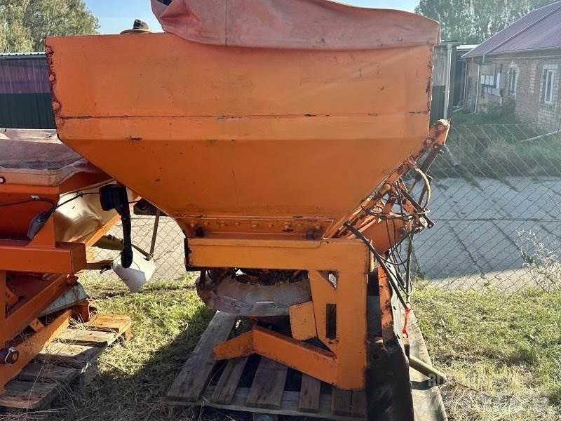 Rauch SA 601 Разстилачки на пясък и сол