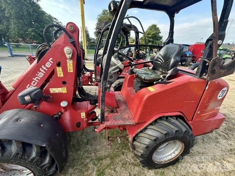 Schäffer 3550 Челни товарачи и багери