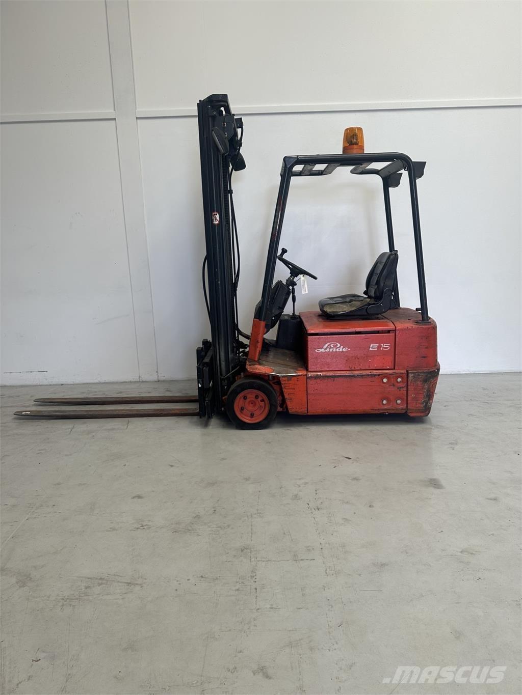 Linde E 15 Електрически вилични кари-повдигачи