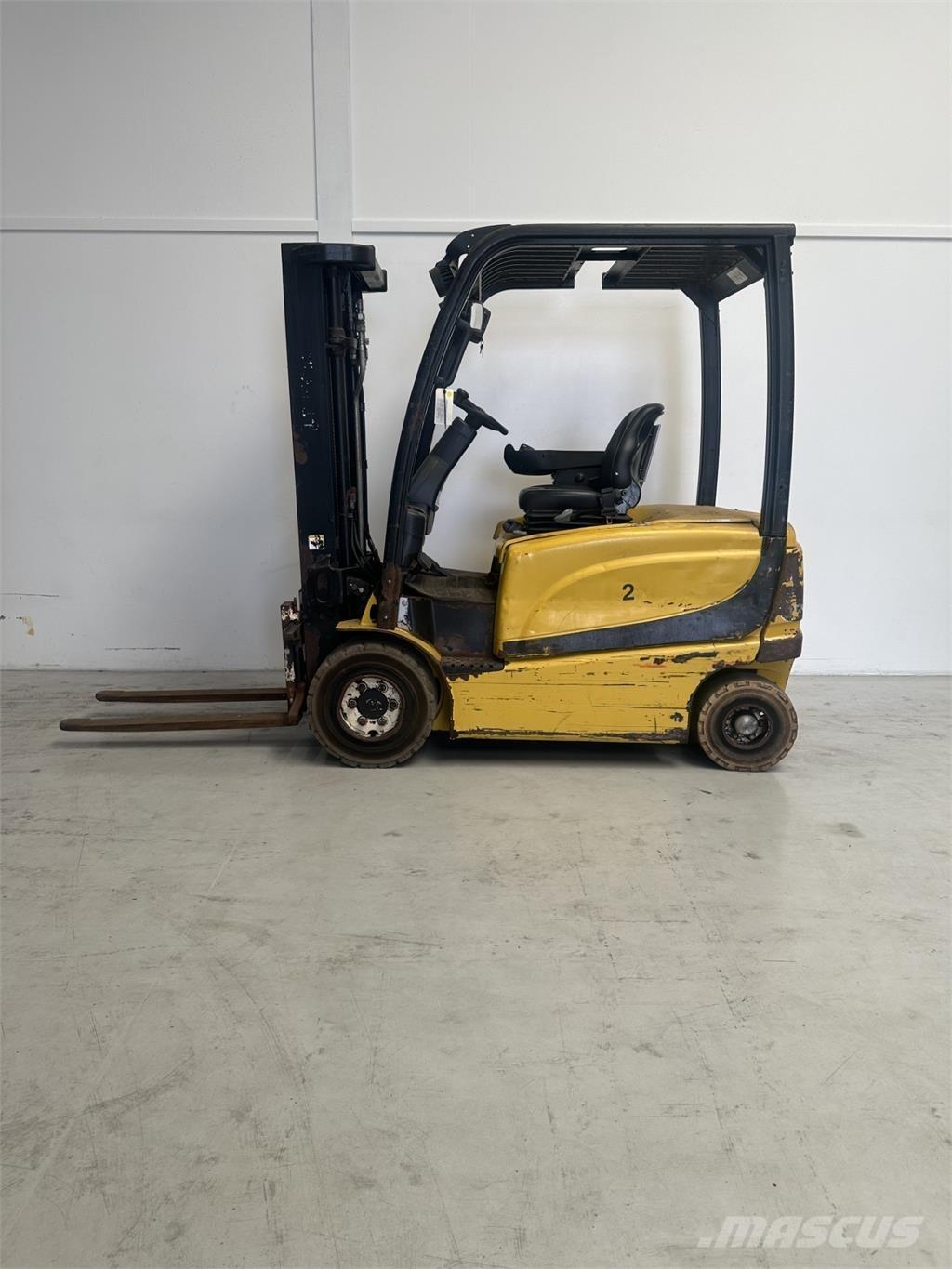 Yale ERP22VL (SWB) Електрически вилични кари-повдигачи