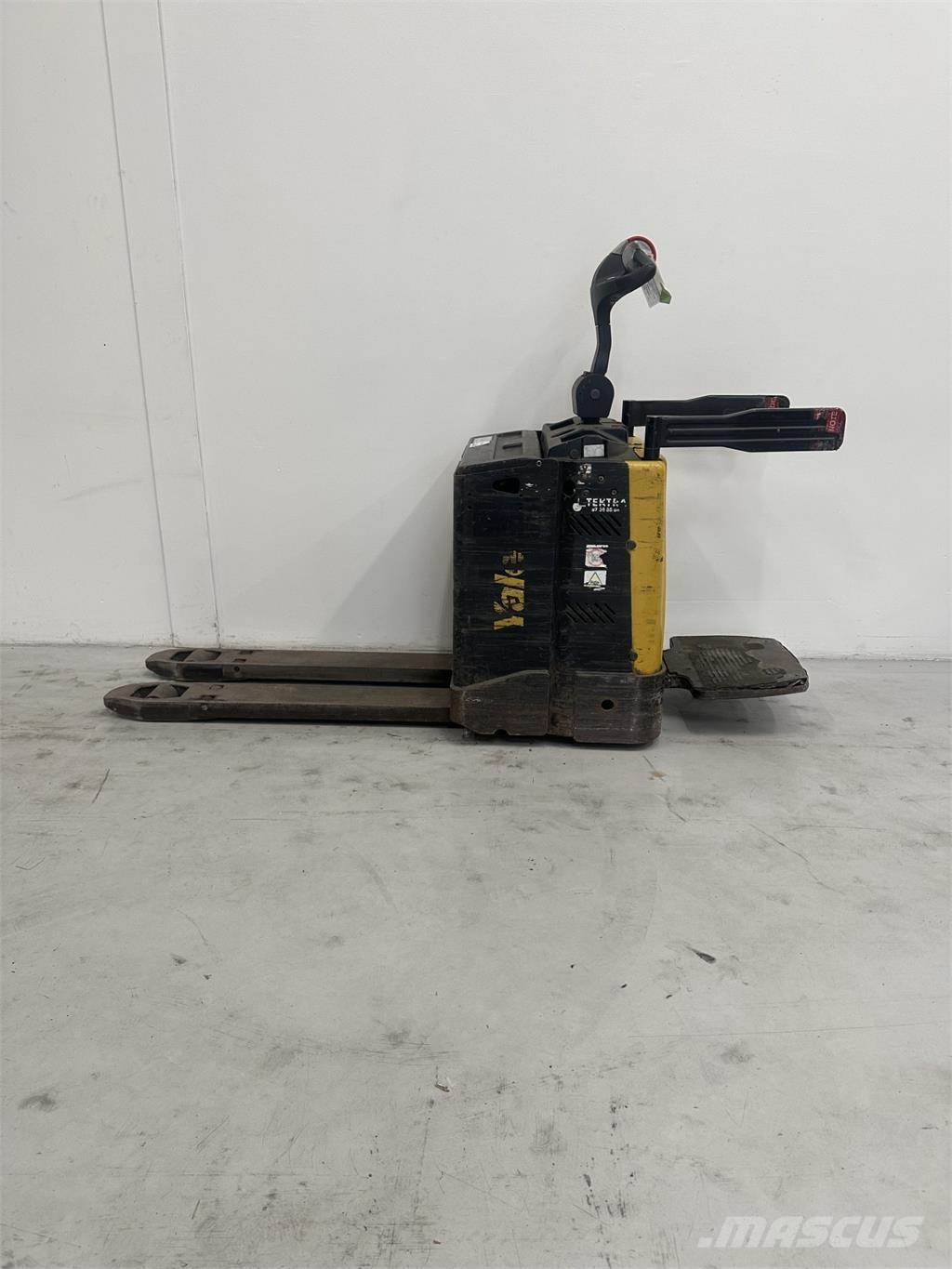 Yale MP20X FBW - 250 AH Транспалетни колички с платформи