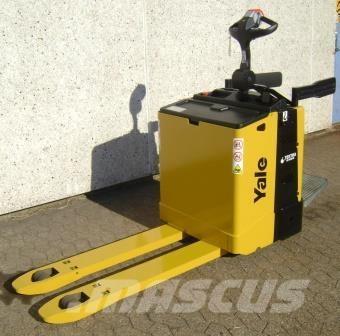 Yale MP20X FBW - 400 AH Транспалетни колички с платформи