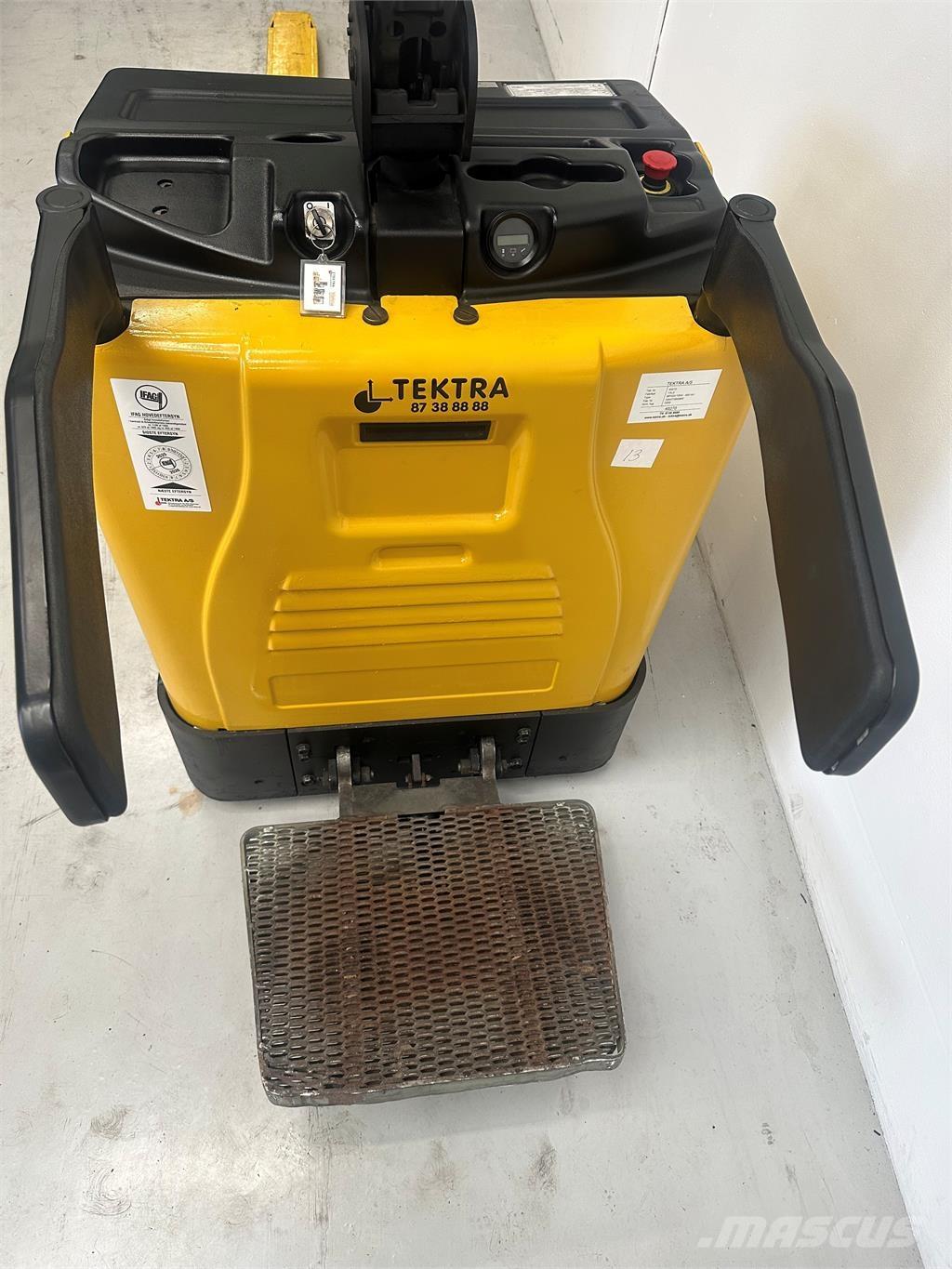 Yale MP20X FBW - 400 AH Транспалетни колички с платформи