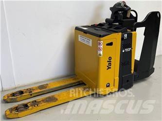 Yale MP20X FBW-S - 400 AH Транспалетни колички с платформи